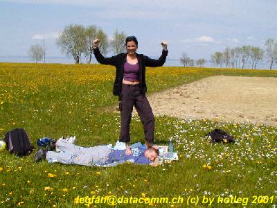 here you see bettina with shoesize 39.She stepped on her friend with victorypose and fun ...powered by hotleg...a nice pair ...more pics and clips on www.tramplefun.com