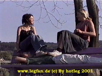 this two ladys do posing on legfan with a little different  scene but they does posing great on legfan...